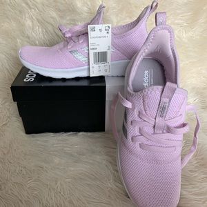 Adidas Cloudfoam lavender tennis shoes